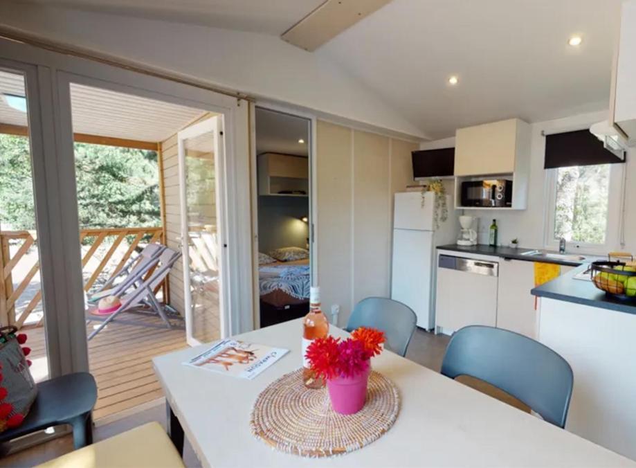 Camping Les Hautes Prairies 루르마랭 외부 사진